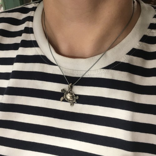 TORTOISE PENDANT