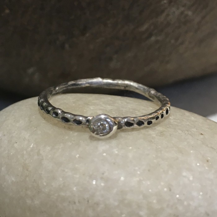 MAGIC RAIN RING SILVER DIAMOND