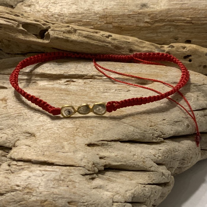 PULSERA SIMPLE LOVE 3 DIAMANTES RED