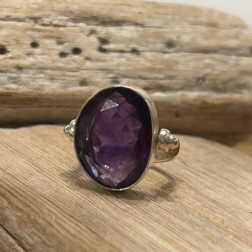 AMETHYST SILVER RING