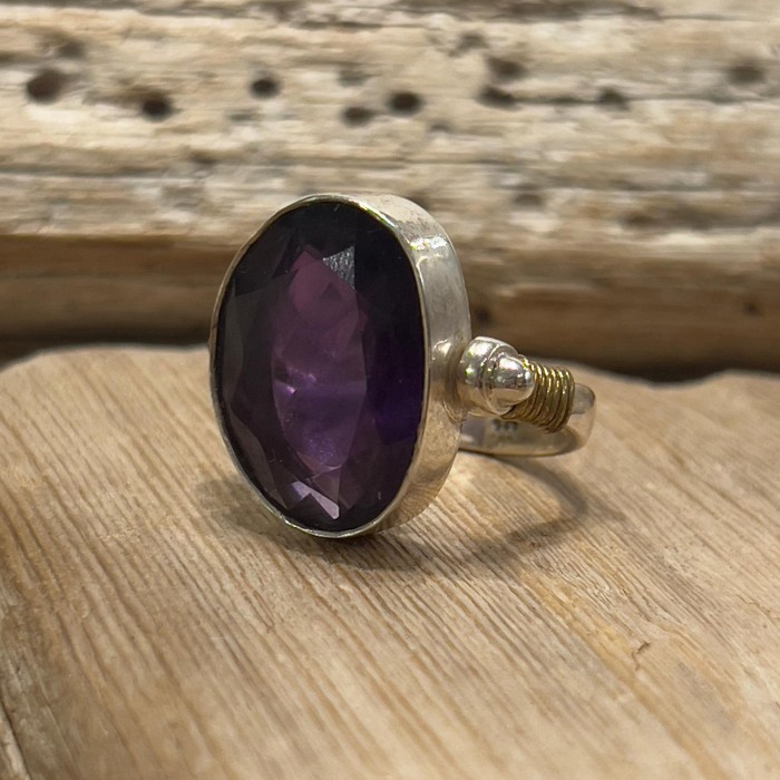 AMETHYST SILVER RING