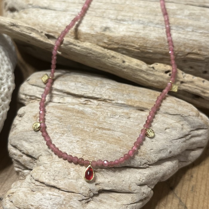 PARIS NECKLACE