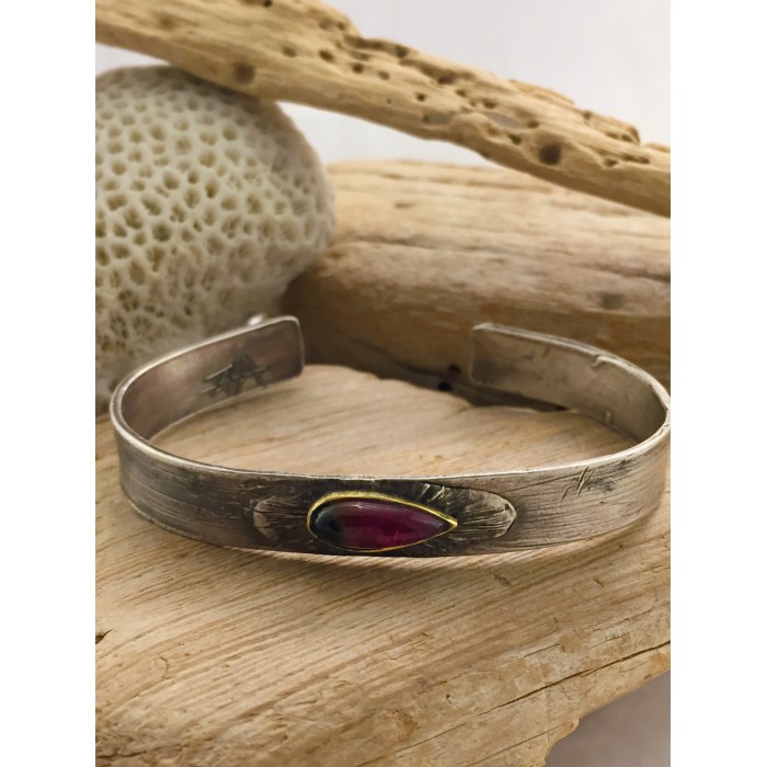 10. OCTOBER - TOURMALINE