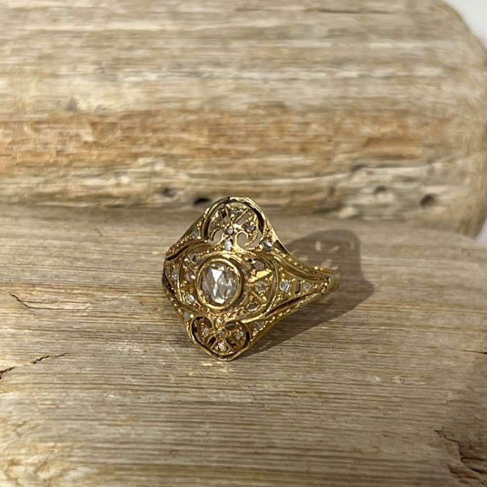 ART NOVEAU RING