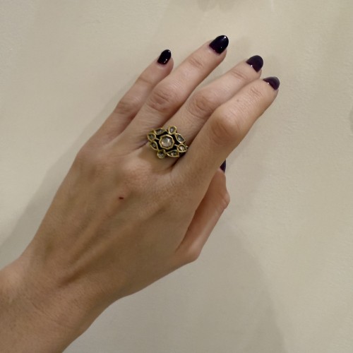 ANTIQUE NORTH INDIAN RING