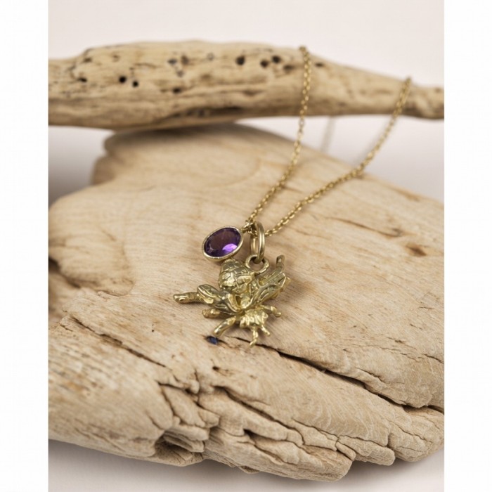 BEE NECKLACE