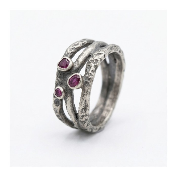 TRINITY RUBY RING