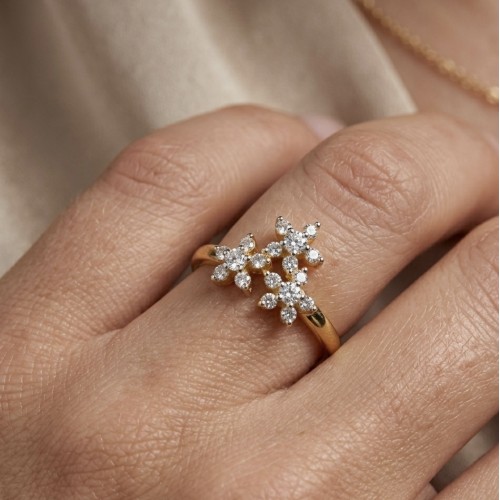 LADY BIRD RING DIAMONDS GOLD