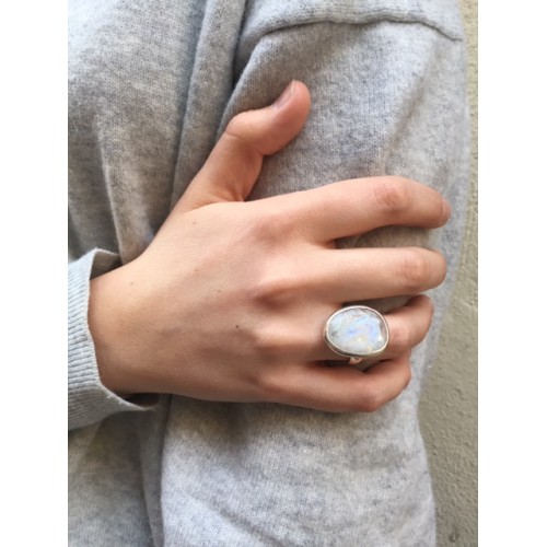 MOONSTONE ANGIE RING